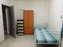 Sennett Estate (D13), Terrace #543913281
